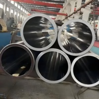 Tubo de Cilindro Hidráulico de Pared Gruesa de Aleación Pulida Directo de Fábrica, ASTM ST52 Estirado en Frío, 1% de Tolerancia, Aprobado por ISO CE, Soldadura