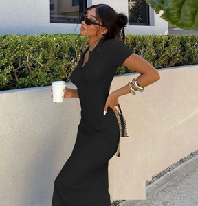 Abito Lungo Casual da Donna Enyami Streetwear, Aderente con Schiena Scoperta e Lacci, Lavorazione a Maglia, Colore Beige - Product Image 3