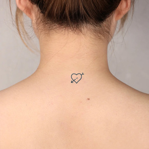 Ensemble de tatouages temporaires <span class=keywords><strong>Tatouage</strong></span> semi-permanent Imperméable Résistant à la transpiration Dure 2 semaines <span class=keywords><strong>Tatouage</strong></span> réaliste à base de plantes Anti-frottement pour le bras - Product Image 3