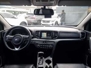 2.0 Diésel 2016 BLANCO, Marca Coreana Sportage 4ª Generación, SUV Automático, Sin Accidentes, Llave Inteligente, Sensores de Aparcamiento Traseros, Coche Bien Cuidado - Product Image 3