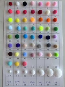 1000 Peças de Pompons Mini Macios e Fluffy de Alta Elasticidade de 1,5cm, Acessórios para Cabelo Infantil, Brinquedos Decorativos para DIY e Costura - Product Image 6