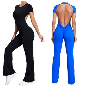 Tuta da Yoga Senza Schienale a Maniche Corte Color Carne con Pantaloni Svasati per <span class=keywords><strong>Fitness</strong></span> - Product Image 1
