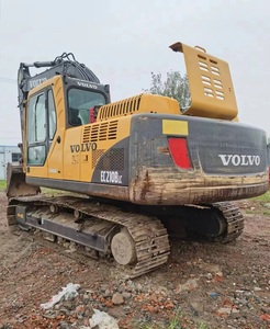 Excavadora de Cadenas Volvo EC210 Usada de Alta Calidad, Motor de 123kW, Capacidad de Cucharón de 1.1m, de <span class=keywords><strong>Segunda</strong></span> <span class=keywords><strong>Mano</strong></span> en Venta - Product Image 4