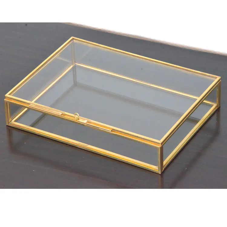 In stock ! 100% refund for broken pieces! outside size:165*120*38mm lock handle gold color brass glass 4*6 photo box