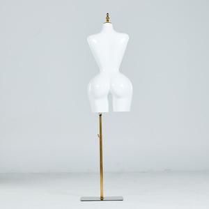<span class=keywords><strong>Taille</strong></span> L Peinture blanche brillante Corps en plastique européen américain Gros seins Gros cul Magasin de vêtements Mannequins féminins grande <span class=keywords><strong>taille</strong></span> - Product Image 4