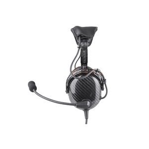 Semiz keksa ayollar bilan porno Mattias Lindblom bilan jinsiy aloqa