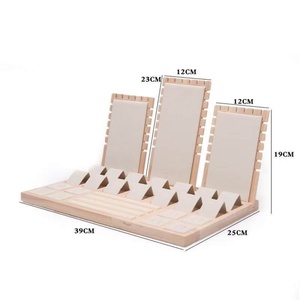 Exhibidor de Joyería Rectangular de Madera Sólida para Anillos, Aretes y Pulseras - Exhibidor de Joyería Multiusos Integrado - Product Image 4