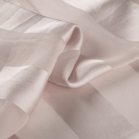 Hijab pour enfants, foulard pour enfants, tissu A1, nouvelle arrivée, plaid, rayé, jacquard, satin, respirant, résistant aux plis, textile en polyester