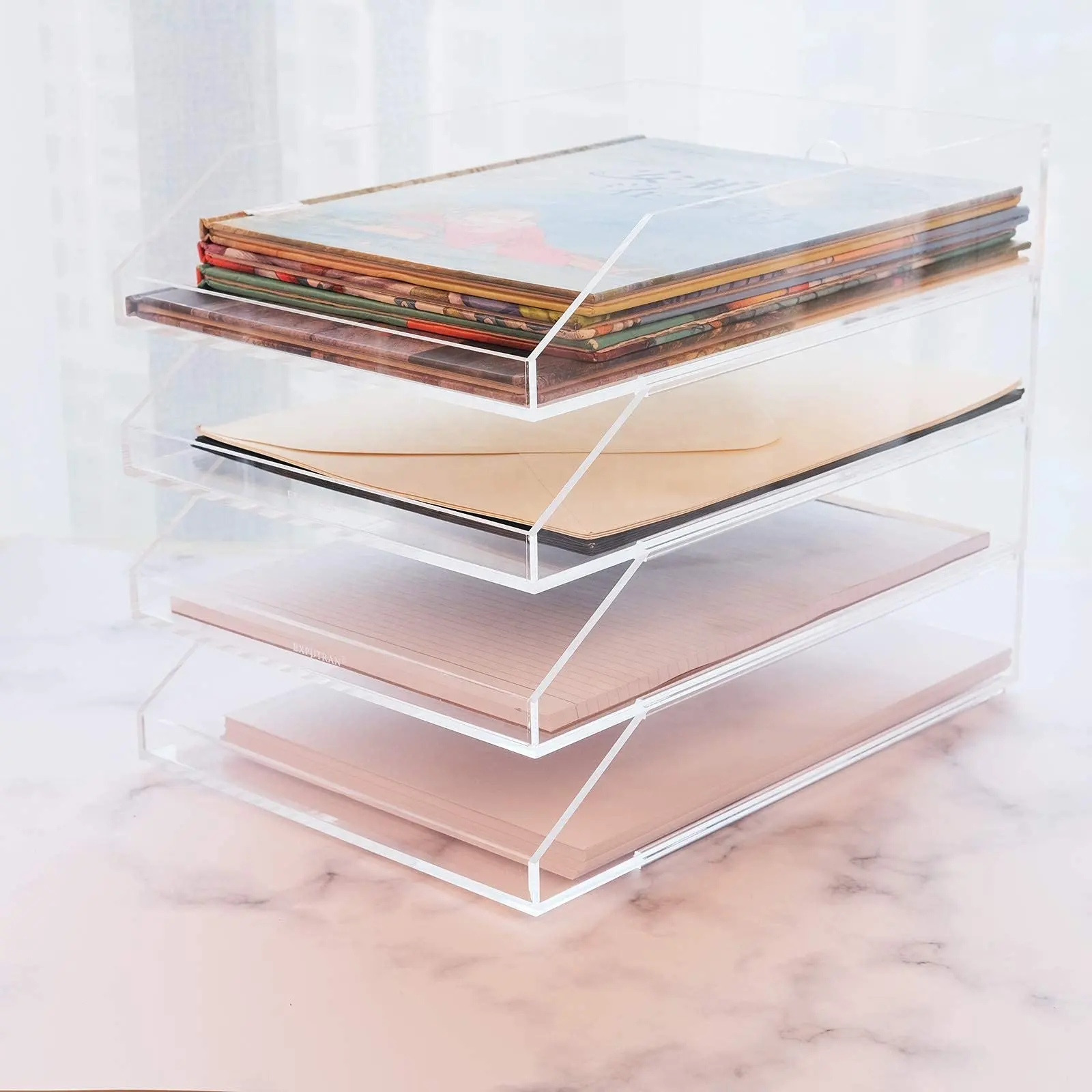 Kustom Jelas Lucite File Pemegang Desktop Stackable Acrylic Majalah Kertas Dokumen Surat File Tray Organizer