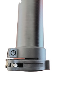 Nettoyeur <span class=keywords><strong>de</strong></span> gouttière télescopique en fibre <span class=keywords><strong>de</strong></span> carbone industrielle avec lance à eau <span class=keywords><strong>et</strong></span> tiges d'extension - Product Image 5