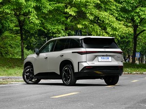 รถยนต์ไฟฟ้า SUV รุ่น Bz3x 520 PRO+ Lidar ระยะทางวิ่ง 520 กม. (CLTC) พวงมาลัยซ้าย <span class=keywords><strong>สี</strong></span><span class=keywords><strong>ขาว</strong></span><span class=keywords><strong>มุก</strong></span> ภายในสีดำ ส่งออก กำลังขายดี - Product Image 4