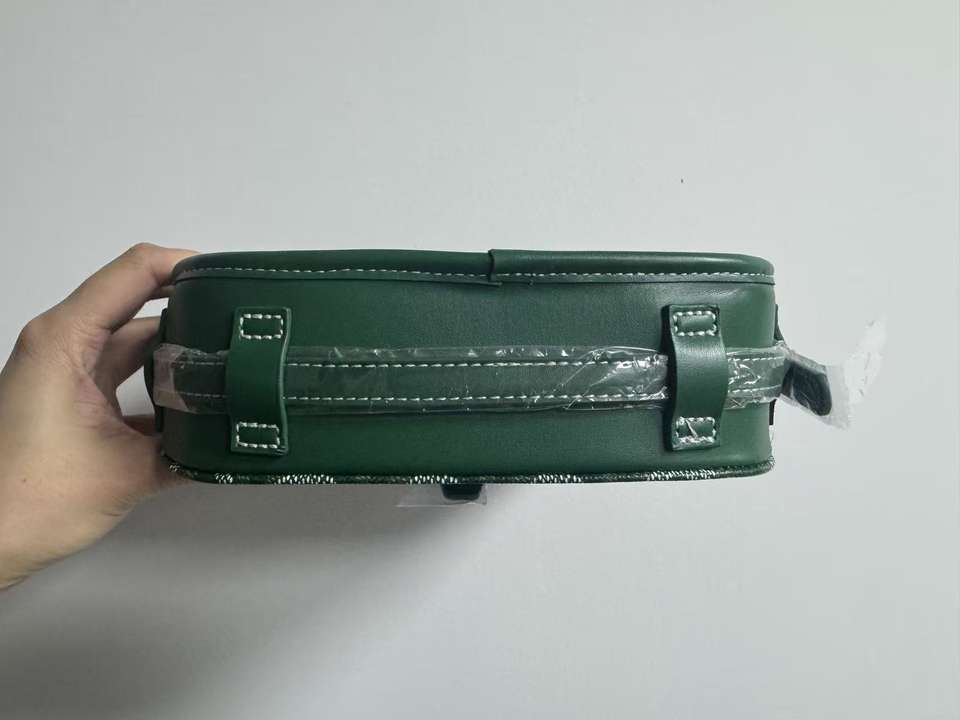 Classic Unisex Designer Inspired Saddle Bag - Image 5