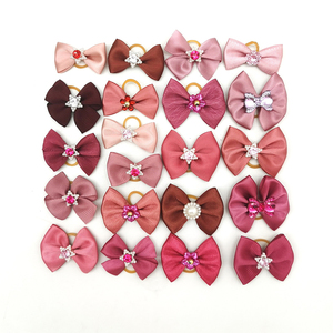 Lindos Lazos Ecológicos para Perros con Bandas Elásticas, Diseño Estampado, Pedrería y Perlas para el Pelo de Perros en Invierno/Verano y Todas las Estaciones - Product Image 4