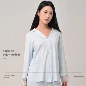 Set <span class=keywords><strong>Pigiama</strong></span> <span class=keywords><strong>Donna</strong></span> in <span class=keywords><strong>Cotone</strong></span> Spandex con Ammoniaca Liquida 50s, Traspirante, Maniche Lunghe, Cardigan in Pizzo, Sensazione Premium, Polsini in Pizzo - Product Image 5