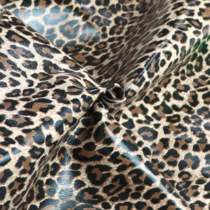 Tissu <span class=keywords><strong>en</strong></span> <span class=keywords><strong>similicuir</strong></span> PU <span class=keywords><strong>en</strong></span> cuir synthétique imprimé léopard pour vêtement, robe, <span class=keywords><strong>jupe</strong></span>, veste, pantalon, <span class=keywords><strong>similicuir</strong></span> - Product Image 3