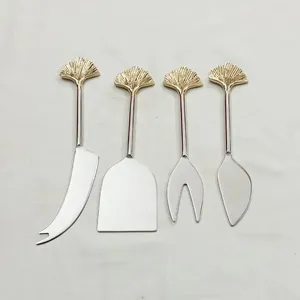 Ensemble de couteaux à fromage à manche Leaf Design en acier inoxydable avec emporte-pièces élégants, parfaits pour les ustensiles de cuisine et les mariages - Product Image 3