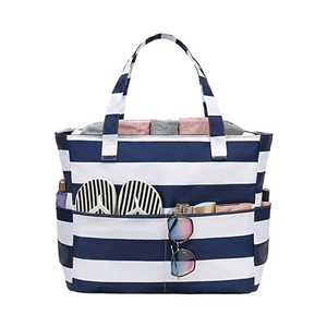 Sac fourre-tout de sport pour femme, grande taille, imperméable, en polyester, avec compartiment humide, fermeture ouverte, idéal pour la plage, la piscine, les week-ends et les voyages (bagage cabine) - Product Image 1