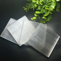 Vente en gros de plaque carrée en sélénite de haute qualité 10*10*1cm panneau d'énergie de purification de cristal tranché décoration de la maison