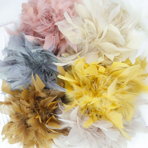 Broche de Flor de Tecido com Cristais para Mulheres e Meninas, Elegante, Colorido, com Pompons e Flores de Peônia, para Lapela e Cabelo - Product Image 3