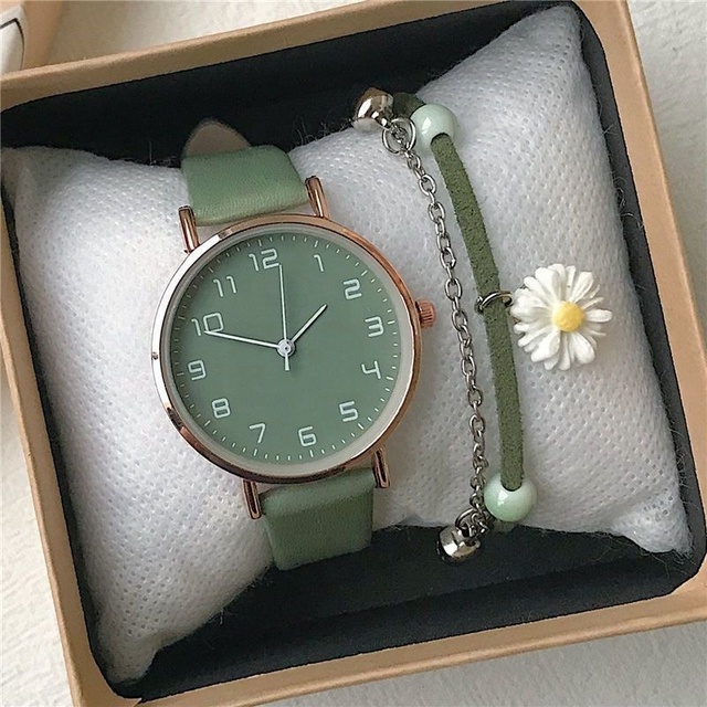 New Alloy Dial Clock Female Classy Candy Color Ladies Watch Strap Quartz Casual Leather Watch for Women