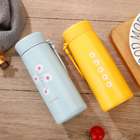 Fabricant moins cher randonnée sport de plein air eau chaude et froide enfants enfants école mignon cadeau bouteille d'eau en verre