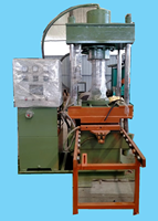 Machine de presse de vulcanisation de plaque hydraulique nouvelle Offre Spéciale de condition pour des plaques d'haltères d'haltères 3 ans de garantie moteur de noyau