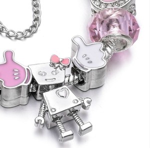 Kit de fabrication de <span class=keywords><strong>bracelet</strong></span> à breloques DIY de dessin animé Breloques de robot Khali Bracelets à breloques - Product Image 3