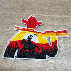 بيع بالجملة عالية الجودة الولايات المتحدة الأمريكية موضوع قبعة حذاء الصبار صياد تصميم الحديد على بقع التطريز لطيف للقبعة - Product Image 2