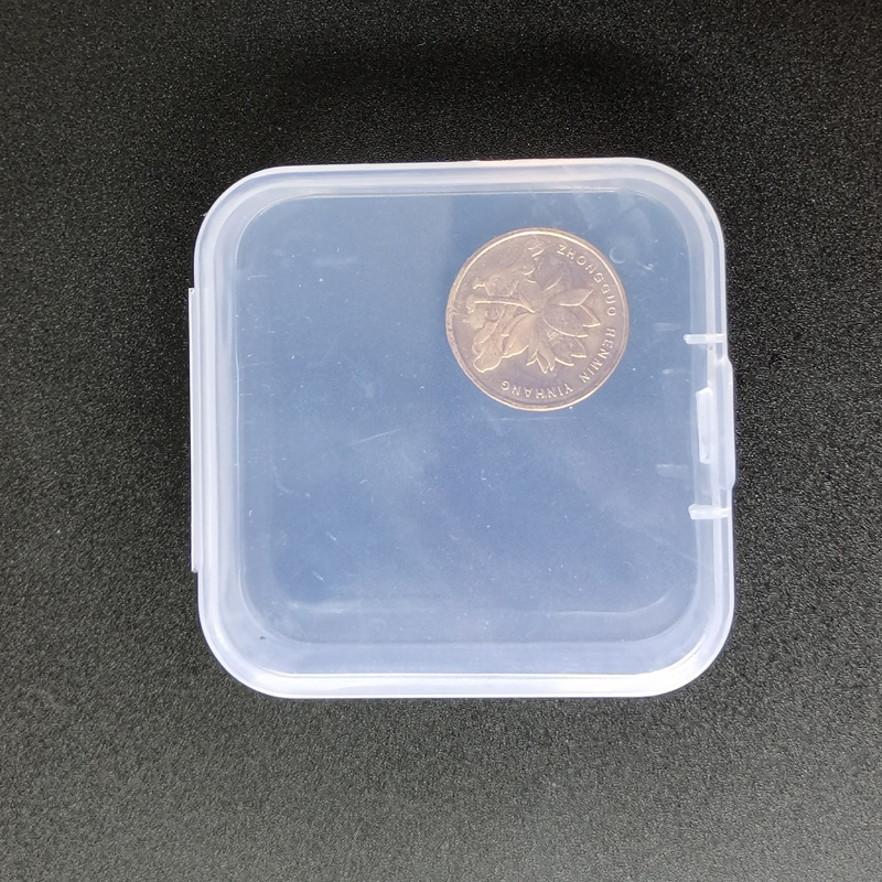 5,5*5,5*2 cm cuadrados (2200 piezas)