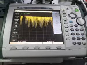 Analyseur de réseau VNA Master vectoriel portable Anritsu MS2036A utilisé - Product Image 3
