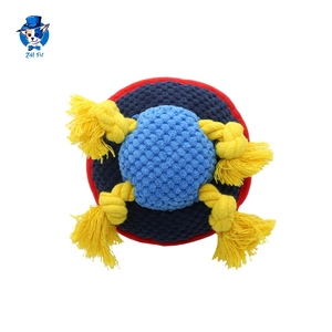 Jouet pour <span class=keywords><strong>chien</strong></span> interactif et durable personnalisé en peluche de conception extraterrestre OVNI amusant <span class=keywords><strong>avec</strong></span> corde en coton - Product Image 3