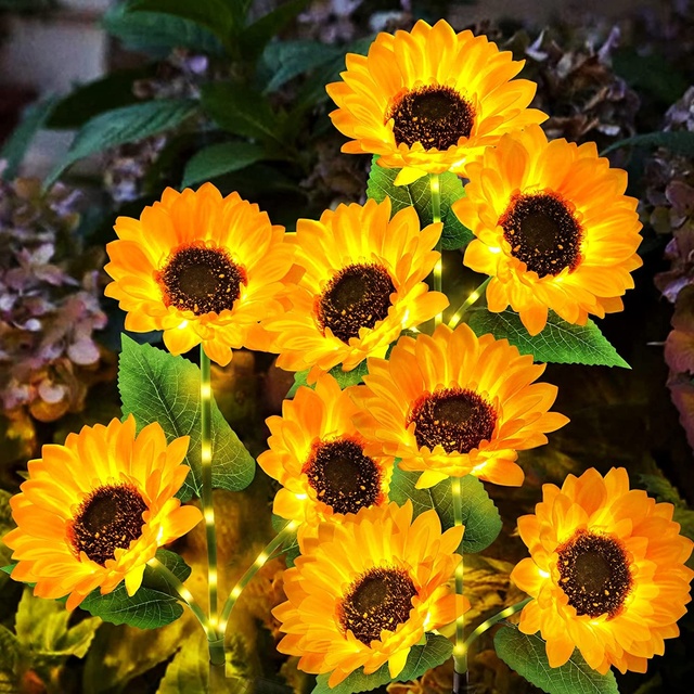 Solar Powered Sunflower Lights LED Solar Lights for Patio Lawn Garden Yard Pathway Decoration