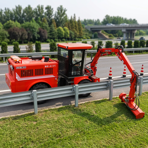 Cortasetos de Alta Alcance Montado en Tractor Diésel |   Cortadora Hidráulica de Ramas y Arbustos para Jardinería Municipal - Product Image 1