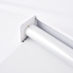 <span class=keywords><strong>2021</strong></span><span class=keywords><strong>ใหม่</strong></span>อินเทรนด์ตกแต่งบ้านผ้าม่านสีเทาผ้าม่านม้วนผ้าม่านที่มีการออกแบบ - Product Image 2