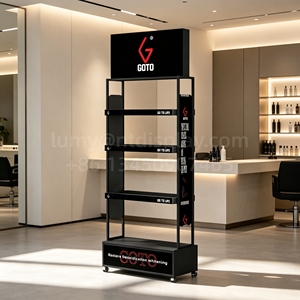 Présentoir de sol métallique lumineux personnalisé avec logo, sur roulettes, pour la promotion de produits capillaires et de shampoings en salon - Product Image 3