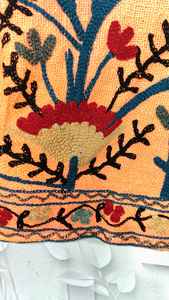 Veste longue en tissu Suzani tie-dye, attrayante, brodée à la main, pour femmes, style bohème, gypsy, festival, printemps. - Product Image 6