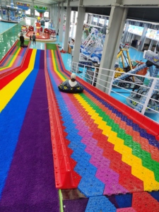 Toboggan <span class=keywords><strong>arc</strong></span>-<span class=keywords><strong>en</strong></span>-<span class=keywords><strong>ciel</strong></span> long et excitant pour parc d'attractions extérieur, aire de jeux et fête foraine - Product Image 6