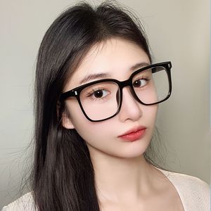 แว่นกันแดดแบบหนีบแม่เหล็ก TikTok กรอบสี่เหลี่ยมสีดำ ป้องกันรังสียูวี 400 โพลาไรซ์ ป้องกันแสงสะท้อน สำหรับทุกเพศทุกวัย มองเห็นได้ในเวลากลางคืน กรอบพีซี เลนส์ TAC - Product Image 2