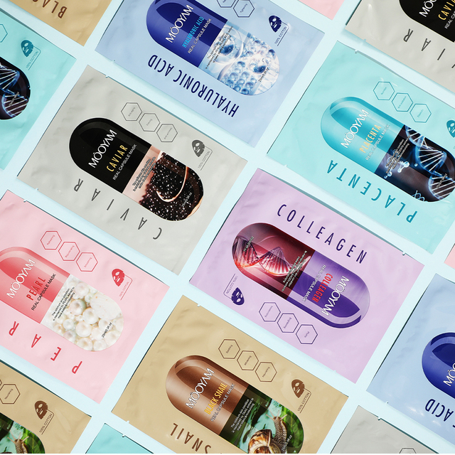 Capsule Facial Mask Sheet Single Dose for Intense Hydration and Brightening Concentrated Essence Hygienic Design