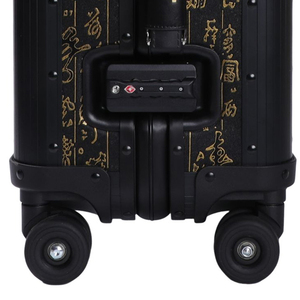 Maleta de Aluminio con Diseño Personalizable, Estilo Vintage con Patrón de Tablero de Ajedrez Icónico, Ruedas Universales Rígidas y Detalles en Cuero - Product Image 6