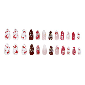 Venta al por mayor de fábrica: 24 uñas postizas 3D con diseño de estrella de mar, punta francesa y puntos de flor de hielo, con pegamento. - Product Image 3