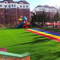 Gazon artificiel vert naturel antimicrobien, tapis en gazon artificiel pour stade de football, pour aire de jeux