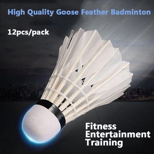 Set di volano Premium da Badminton da 12 pezzi sughero da allenamento bianco Super resistente con anatra e piuma d'oca per l'uso da torneo - Product Image 4