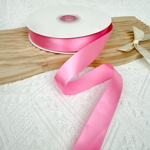 شريط ساتان فاخر لامع بعرض 1 بوصة، صديق للبيئة، لتغليف هدايا عيد الحب، 100 ياردة لكل لفة، بكرة شريط - Product Image 6