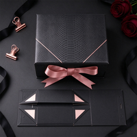 Boîte cadeau rigide pliable de luxe avec nœud en satin, boîte d'emballage cadeau magnétique pliable, impression personnalisée de motifs et de logos disponible