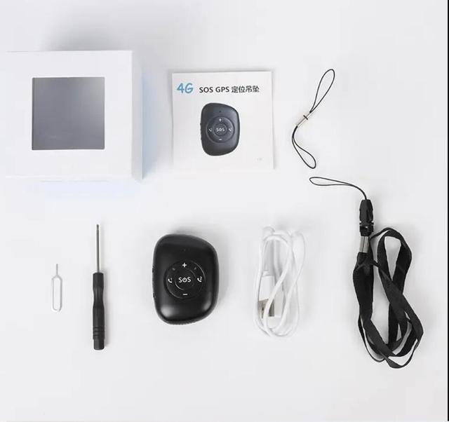 4G Waterproof IP67 SOS tracker Kids Baby Elderly Senior Phone Gps Tracking Pendant with Panic Button Pill Reminder