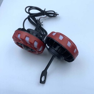 Phare avant LED 12W à double ouverture Devil & Angel Eye pour motos avec système d'éclairage intégré - Product Image 4