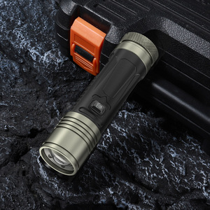 XHP360 ไฟฉายพลังงานสูงพร้อมพอร์ต USB C จอแสดงผลเอาต์พุตการชาร์จอย่างรวดเร็ว เลเซอร์สีขาว ไฟฉาย LED ระยะไกล แบตเตอรี่แบบชาร์จไฟได้ - Product Image 3