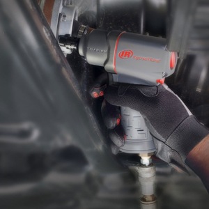 ประแจลม Ingersoll Rand รุ่น 2115TiMAX-AP แรงบิด 25-230 นิวตันเมตร สำหรับซ่อมยานยนต์ - Product Image 2