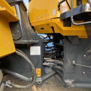 95% Nueva condición usada Komatsu 2. 1 mini cargadores maquinaria de ingeniería buena bomba engranaje Motor cubo rodamiento - Product Image 3